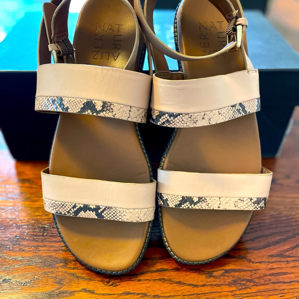 Naturalizer Sandals